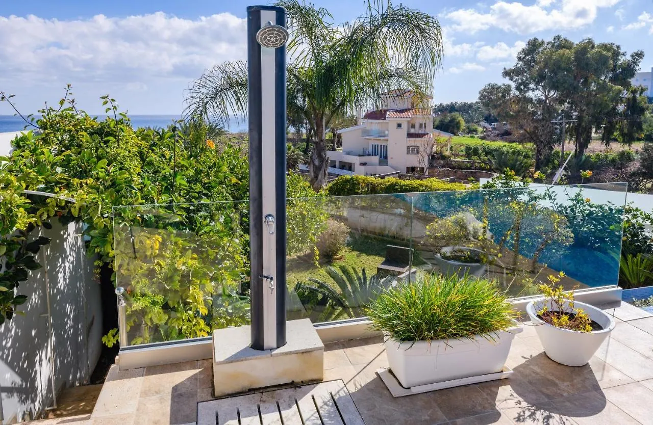 Lombardi Seafront Villa Protaras
